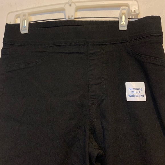 Old Navy Skinny Pull On Black Jeans Size 8T - Picture 3 of 4
